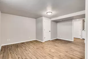 907 Wilson St, Onalaska, WI 54650 - Photo 16