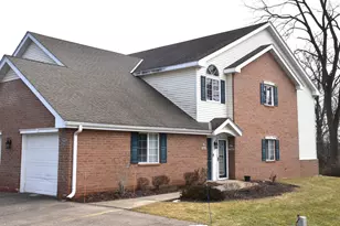 S77W19447 Lakewood Dr, Muskego, WI 53150 - Photo 2