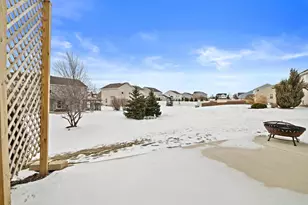 6427 San Marino Dr, Racine, WI 53406 - Photo 40