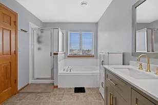 6427 San Marino Dr, Racine, WI 53406 - Photo 30