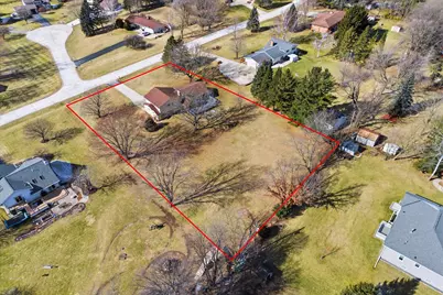 3238  Hawthorne Ln, Hartford, WI 53027 - Photo 28