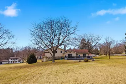 3238  Hawthorne Ln, Hartford, WI 53027 - Photo 26