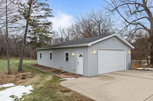132 Fontana Ave, Fontana, WI 53125 - Photo 66