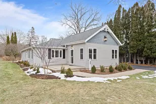 132 Fontana Ave, Fontana, WI 53125 - Photo 82