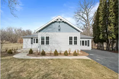 132  Fontana Ave, Fontana, WI 53125 - Photo 1