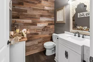 3770 Klondike Ct, Brookfield, WI 53045 - Photo 14