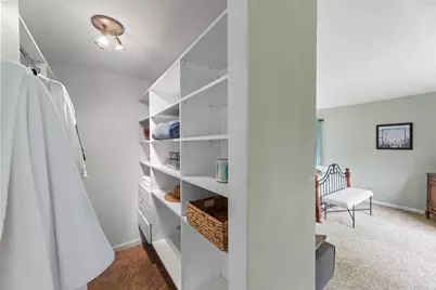1722  Journeys Dr, Delafield, WI 53029 - Photo 24