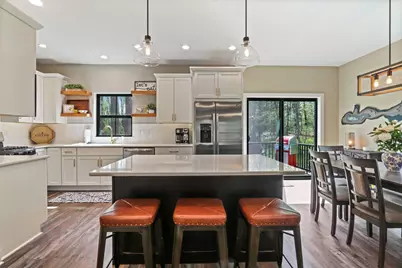 787  Odsila Way, Fontana, WI 53125 - Photo 1