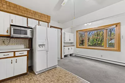 9370 S 46th St, Franklin, WI 53132 - Photo 16