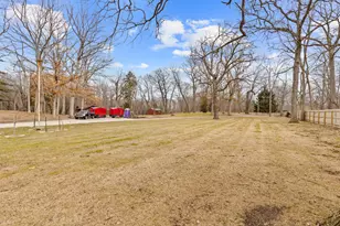 5422 S 43rd St, Greenfield, WI 53221 - Photo 24