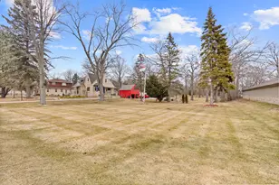 5422 S 43rd St, Greenfield, WI 53221 - Photo 28