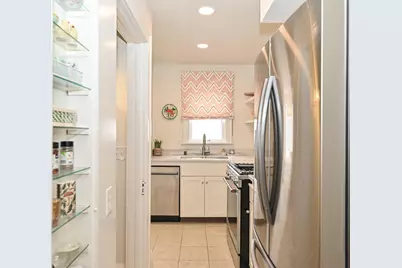 1705 N 68th St, Wauwatosa, WI 53213 - Photo 20