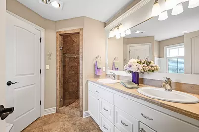 1260  Four Winds Way, Hartland, WI 53029 - Photo 32