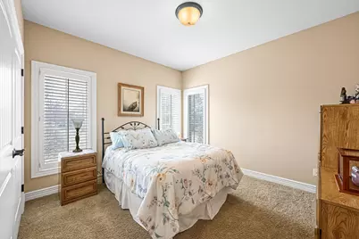 1260  Four Winds Way, Hartland, WI 53029 - Photo 28