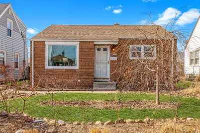 3773 S 16th St, Milwaukee, WI 53221 - Photo 2