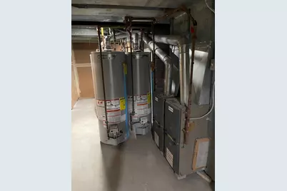 7825 W Hampton Ave, Milwaukee, WI 53218 - Photo 6