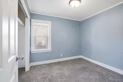 2148 S 91st St, West Allis, WI 53227 - Photo 10