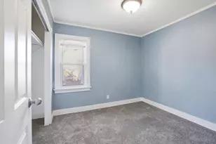 2148 S 91st St, West Allis, WI 53227 - Photo 10