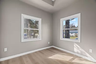 1436 W Fiesta Ln, Mequon, WI 53092 - Photo 14