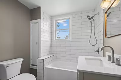 1436 W Fiesta Ln, Mequon, WI 53092 - Photo 26