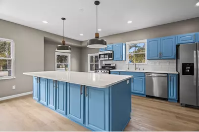 1436 W Fiesta Ln, Mequon, WI 53092 - Photo 4