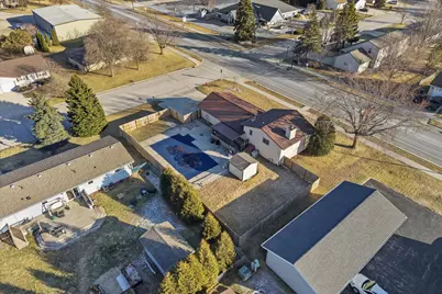 200  Main St, Belgium, WI 53004 - Photo 36