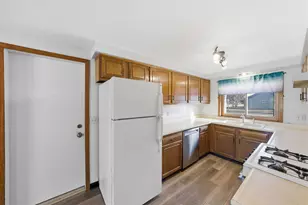 200 Main St, Belgium, WI 53004 - Photo 4