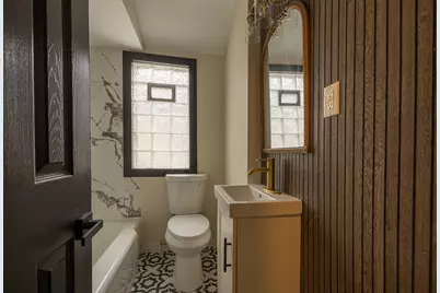 3604 W Rogers St, Milwaukee, WI 53215 - Photo 20