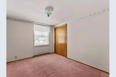 955  Laduron Dr, Mishicot, WI 54228 - Photo 14