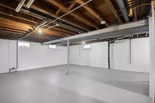 1724 39th St, Kenosha, WI 53140 - Photo 46