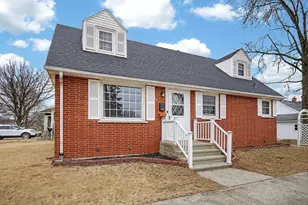 1724 39th St, Kenosha, WI 53140 - Photo 1