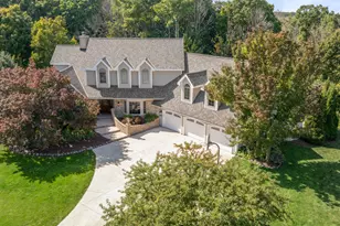 1616 Golf View Dr, Sheboygan, WI 53083 - Photo 1