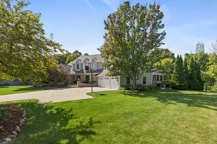 1616 Golf View Dr, Sheboygan, WI 53083 - Photo 56