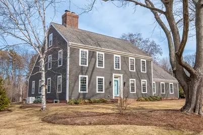 9944 N Lamplighter Ln, Mequon, WI 53092 - Photo 1