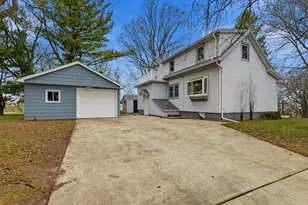 1328 N 36th St, Sheboygan, WI 53081 - Photo 40