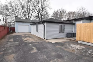 1944 Blaine Ave, Racine, WI 53405 - Photo 46