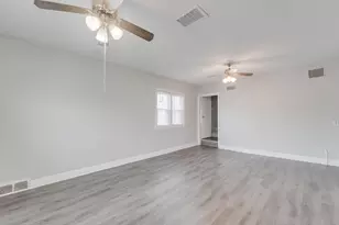 2211 S 12th St, Milwaukee, WI 53215 - Photo 18