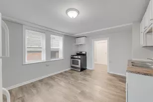 2211 S 12th St, Milwaukee, WI 53215 - Photo 8