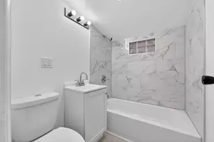 8630 W Lancaster Ave, Milwaukee, WI 53225 - Photo 12