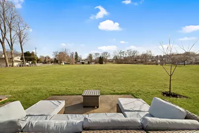 3942 S Troy Ave, Saint Francis, WI 53235 - Photo 22