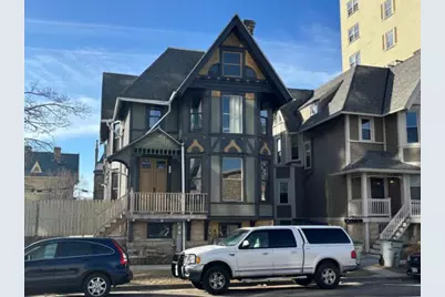 1119 E Knapp St #Lower, Milwaukee, WI 53202 - Photo 1