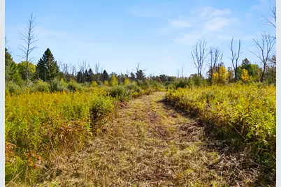 13600 N Lake Shore Dr, Mequon, WI 53092 - Photo 10