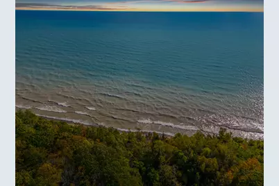 13600 N Lake Shore Dr, Mequon, WI 53092 - Photo 28