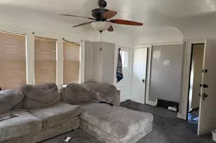 3258 N 12th St, Milwaukee, WI 53206 - Photo 2