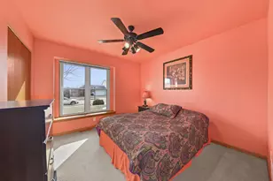 4024 Stillwater Cir, Waukesha, WI 53189 - Photo 10