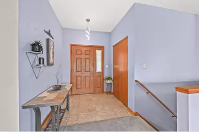 4024  Stillwater Cir, Waukesha, WI 53189 - Photo 2