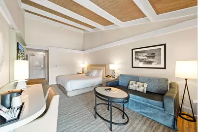 269  Fontana Blvd #2668, Fontana, WI 53125 - Photo 4