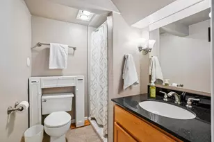 2352 S 80th St, West Allis, WI 53219 - Photo 36