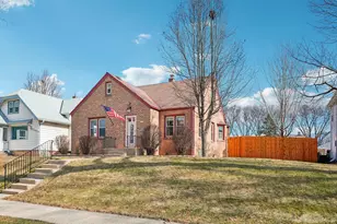 2352 S 80th St, West Allis, WI 53219 - Photo 56