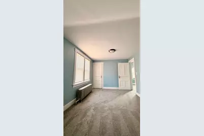 2011  Madison St, Manitowoc, WI 54220 - Photo 6